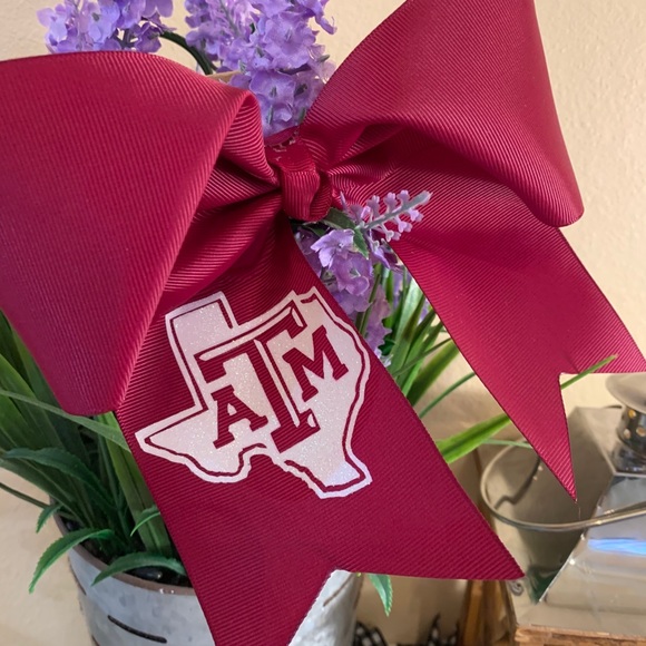 Cheer Bow - Picture 4 of 7